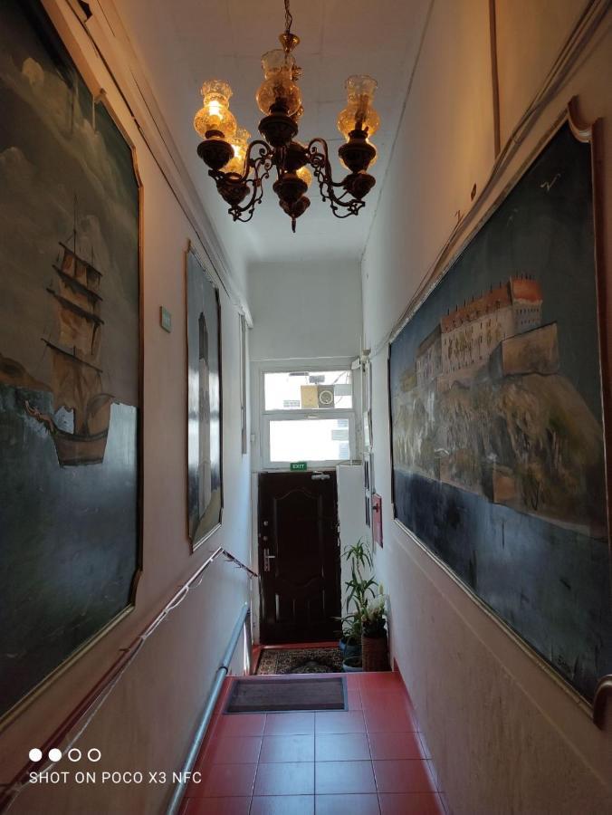 Sobe Sa Sopstvenim Kupatilom Private Rooms Bathroom In Center 노비사드 외부 사진