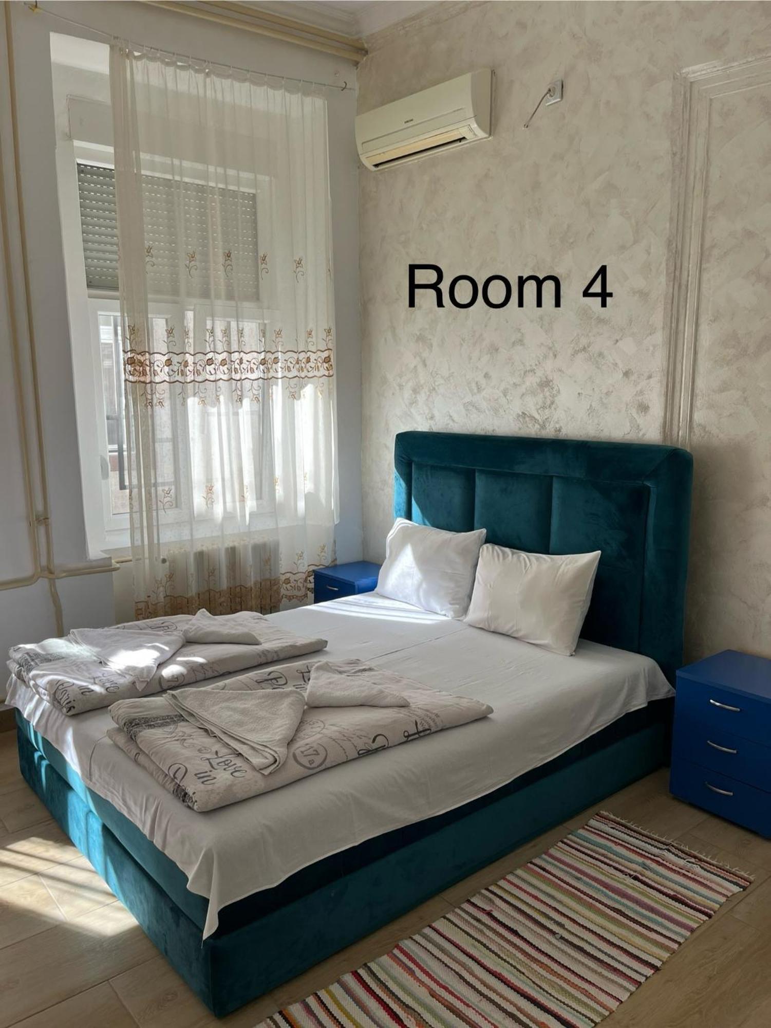 Sobe Sa Sopstvenim Kupatilom Private Rooms Bathroom In Center 노비사드 외부 사진